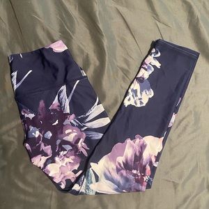 Noli Active Cropped floral yoga pants
